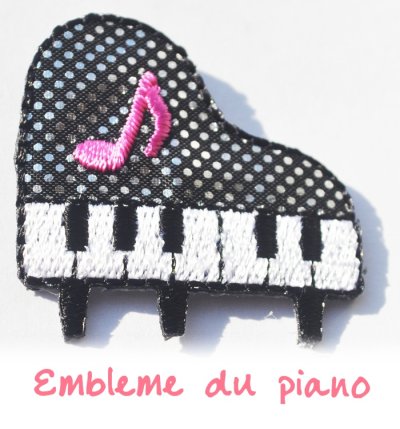 画像2: キラキラ 黒ドット★音符♪ ピアノワッペン(Sサイズ)しっかりタイプ ピアノ 楽器 ぴあの