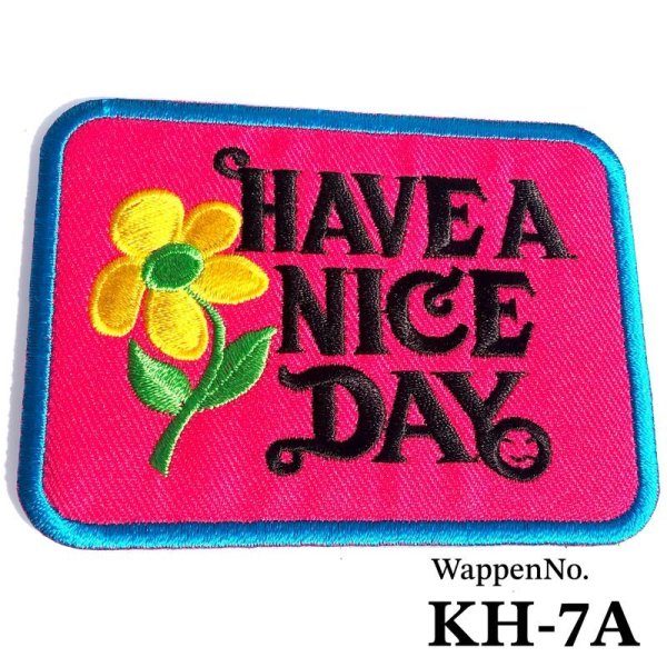 画像1: ヒッピーテイストなお花のメッセージワッペン」リバイバルワッペン♩Have A Nice Day フラワー ワッペン（ピンク) (1)